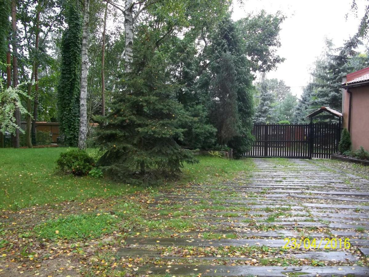 Casa Pablo Jabłonna Exterior foto